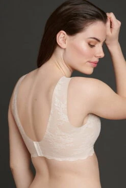 Bralette Essential Lace -cardport shop Anita Essentials Lace Bralette 5400 612 crystal 03 1280x1280