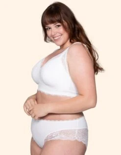 Bralette "Suki" Ivory 9 Bralette "Suki" Ivory -cardport shop sugarshape bralette panty sakana ivory side editorial single full 1