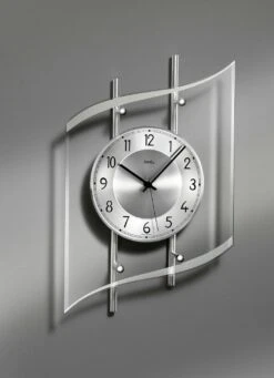 Wanduhr Mit Funkuhrwerk